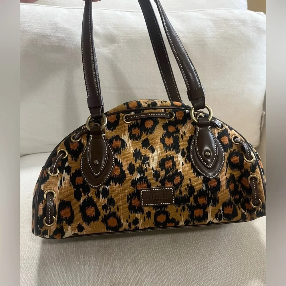 Moschino Vintage Y2K Leopard Print Cheetah Purse Satchel Bag Rare